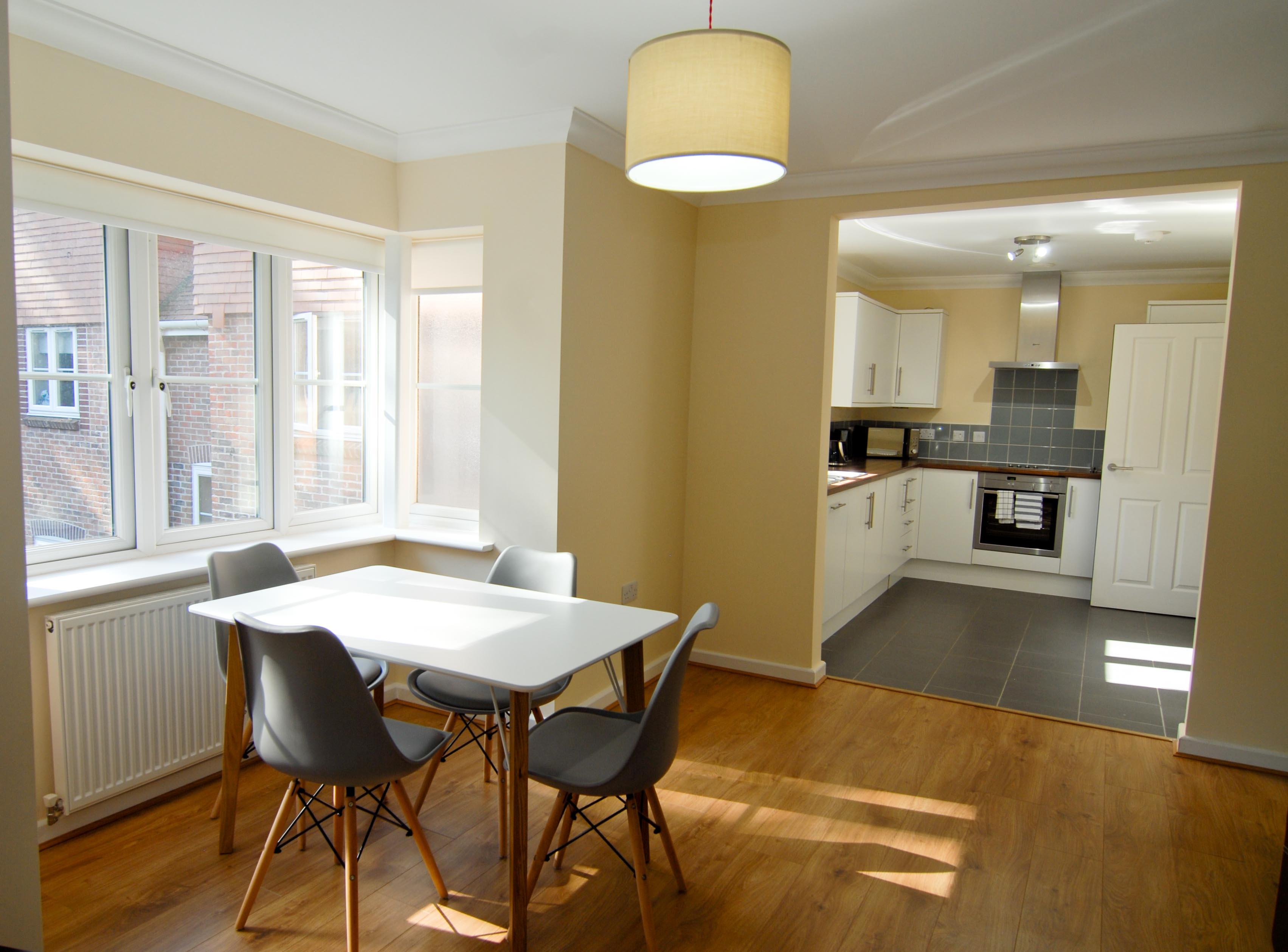 Room And Roof Southampton Serviced Apartments Exterior photo