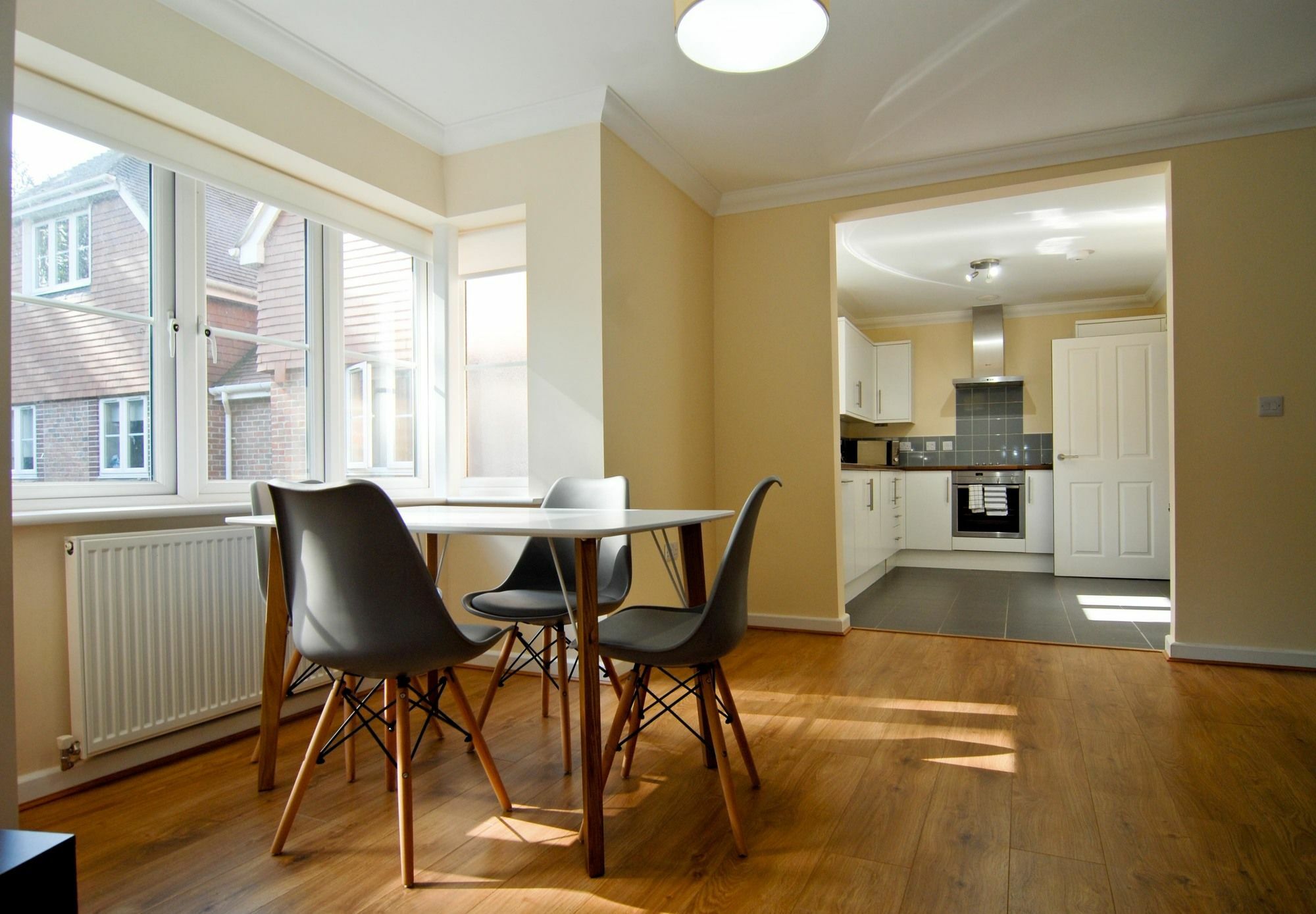 Room And Roof Southampton Serviced Apartments Exterior photo